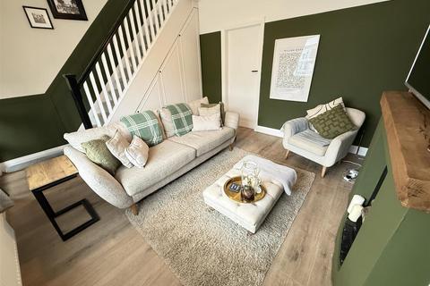 11 Heather Road, Heswall, Wirral, CH60 5SY