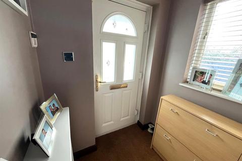 25 Boulderstone Road, Stalybridge, SK15 1HJ