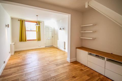 3 bedroom terraced house for sale, Ainsworth Street, Cambridge