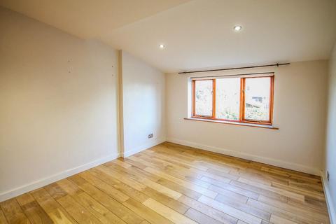 3 bedroom terraced house for sale, Ainsworth Street, Cambridge