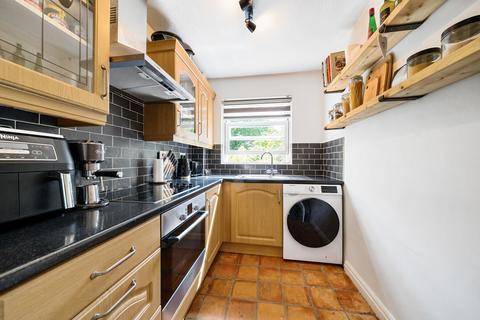 undefined, Updown Hill, Windlesham, Surrey, GU20