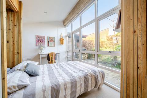 undefined, North Drive, Littleton, Winchester, Hampshire, SO22