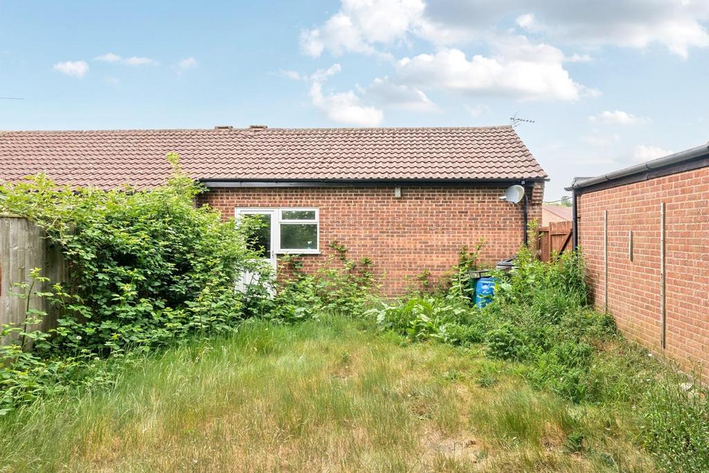 REAR OF THE PROPERTY.jpg