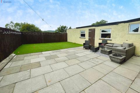 2 bedroom ground floor flat for sale, Eustace Drive, Bryncethin, Bridgend County. CF32 9PJ