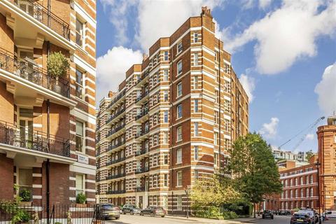 Ashley Gardens, London SW1P