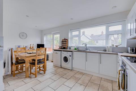 3 bedroom detached house for sale, Belmont Cefn Mount, Dinas Powys, Vale of Glam. CF64 4AR