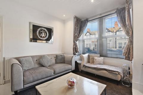3 bedroom terraced house for sale, Yewfield Road, London, NW10