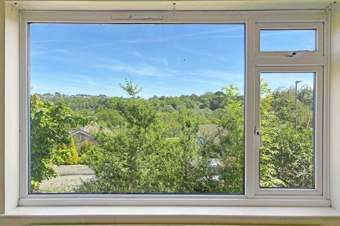 3 Bishops Close, Truro, TR1 3RR