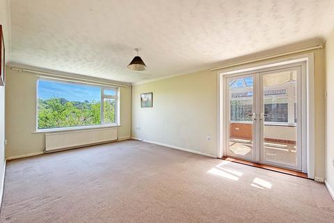 3 Bishops Close, Truro, TR1 3RR