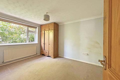 3 Bishops Close, Truro, TR1 3RR