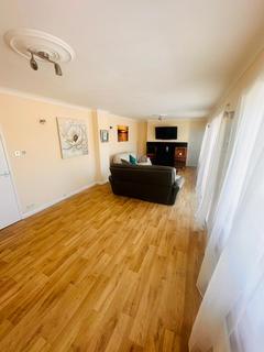 undefined, Burton End CM24