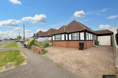 undefined, Bruce Grove, Wickford