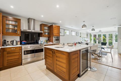 5 bedroom detached house for sale, Hammersley Lane, High Wycombe HP10