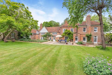 undefined, Langley House, Kings Langley