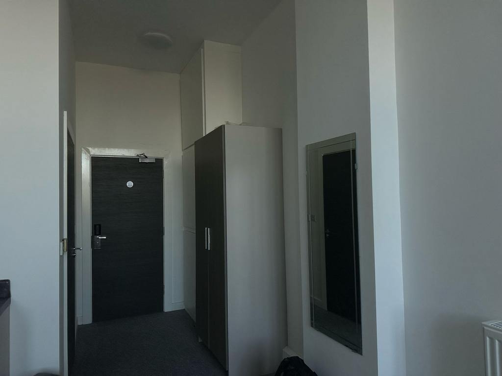 Whats App Image 2025-04-15 at 11.37.15 (1).jpeg