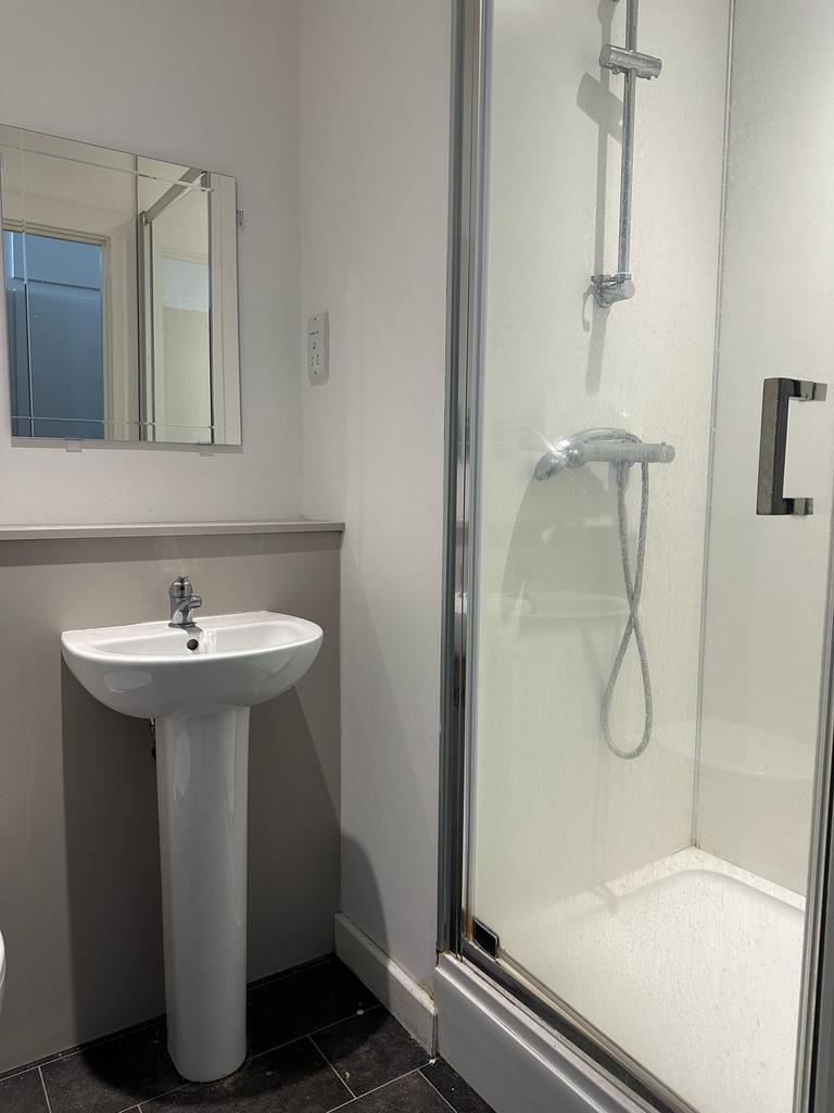 Whats App Image 2025-04-15 at 11.37.15 (4).jpeg