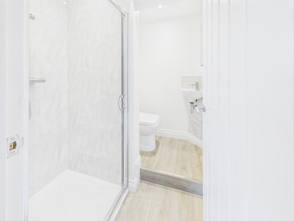 Ensuite