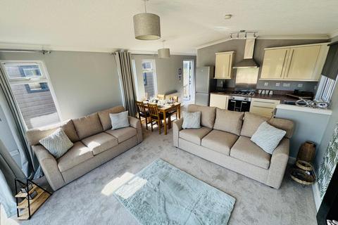 2 bedroom holiday park home for sale, Hubbert's Bridge, Boston, Lincolnshire PE20