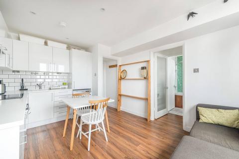 1 bedroom flat for sale, Gloucester Terrace, Lancaster Gate, London, W2