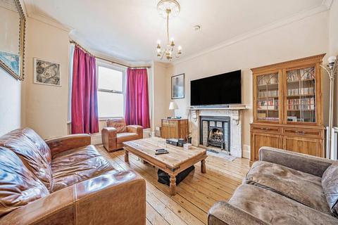 2 bedroom flat for sale, Lewin Road, Streatham Common, London, SW16
