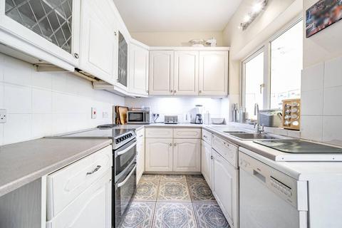 2 bedroom flat for sale, Lewin Road, Streatham Common, London, SW16