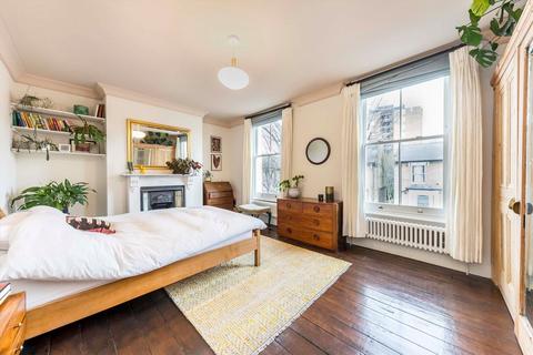 23b Montague Road, London, E8 2HN