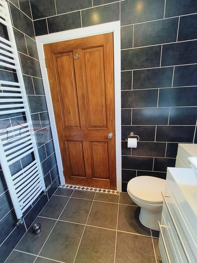 Shower Room a