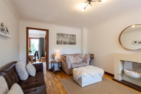116 David Douglas Avenue, Scone, Perth, PH2 6QG