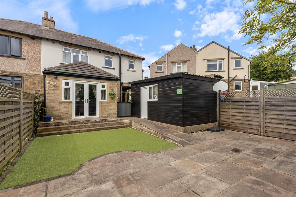 148 Quarmby Rd, Huddersfield 04 297.png