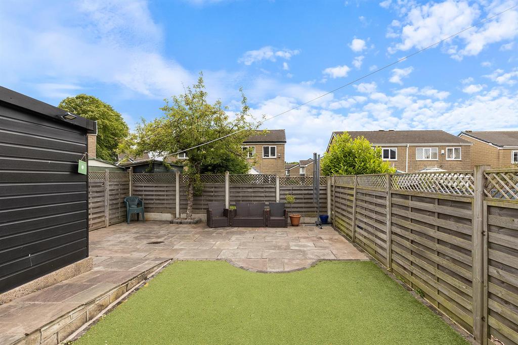 148 Quarmby Rd, Huddersfield 01 297.png