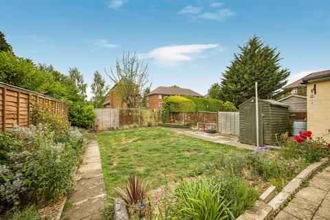 5 Chiltern Road, Prestbury, Cheltenham, GL52 5JQ