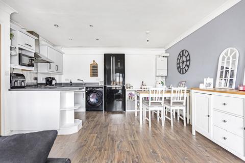 2 bedroom apartment for sale, Staines Road West, Ashford, Surrey, TW15