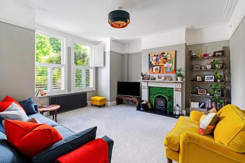11 Elers Road, London, W13 9QA