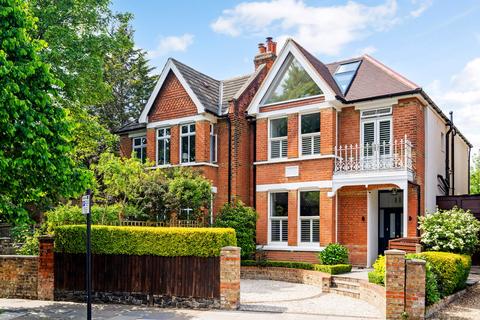 11 Elers Road, London, W13 9QA