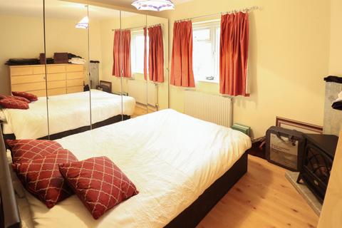 3 Albert Drive, Basildon, SS15 5UT