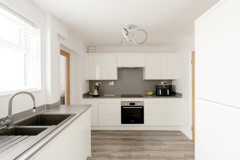 8 Mariners Way, Pill, Bristol, BS20 0BD