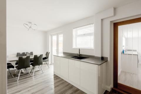 8 Mariners Way, Pill, Bristol, BS20 0BD