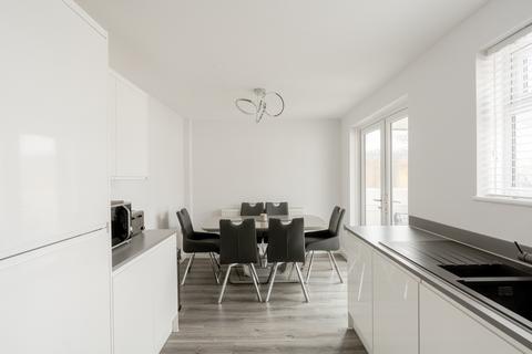 8 Mariners Way, Pill, Bristol, BS20 0BD