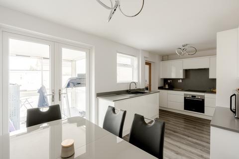 8 Mariners Way, Pill, Bristol, BS20 0BD