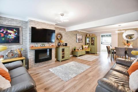11 Battson Road, Bristol, BS14 8SW