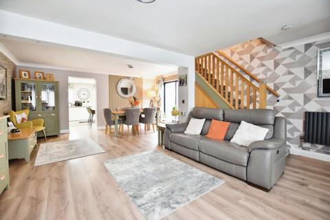 11 Battson Road, Bristol, BS14 8SW