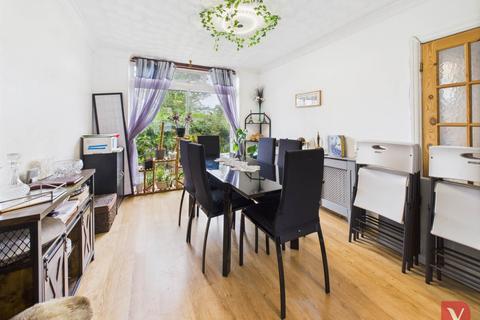undefined, High Mead, Luton LU3