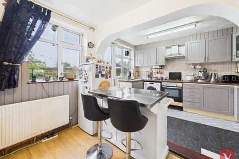 undefined, High Mead, Luton LU3