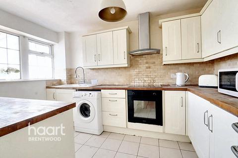 3 bedroom terraced house for sale, London Road, Brentwood