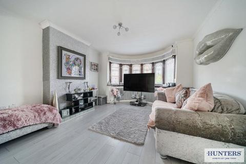 5 bedroom semi-detached house for sale, Teignmouth Road, Welling
