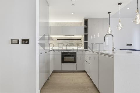 1 bedroom apartment to rent, Parkside Apartments, Cascade Way, W12