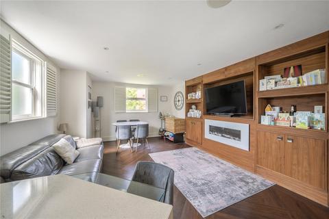 2 bedroom flat for sale, Parkview Place, The Furlongs, Esher, KT10