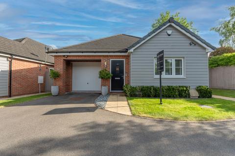 2 bedroom detached house for sale, Archer Drive, Solihull B90