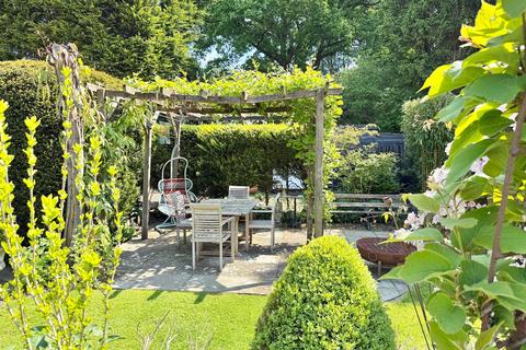 4 bedroom detached house for sale, Linwood, NEW FOREST, BH24 3QT