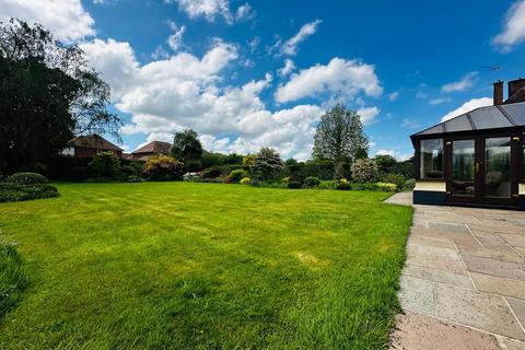 3 bedroom detached bungalow for sale, Blundells Road, Tiverton EX16